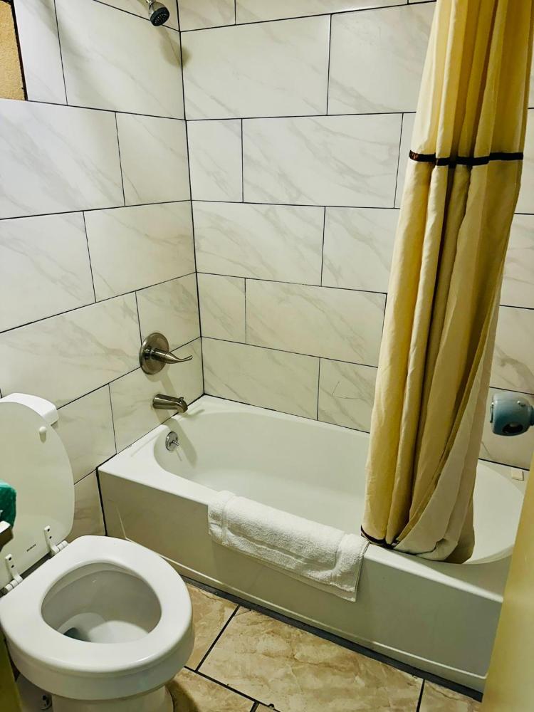 Double Room with Two Double Beds - Non-Smoking